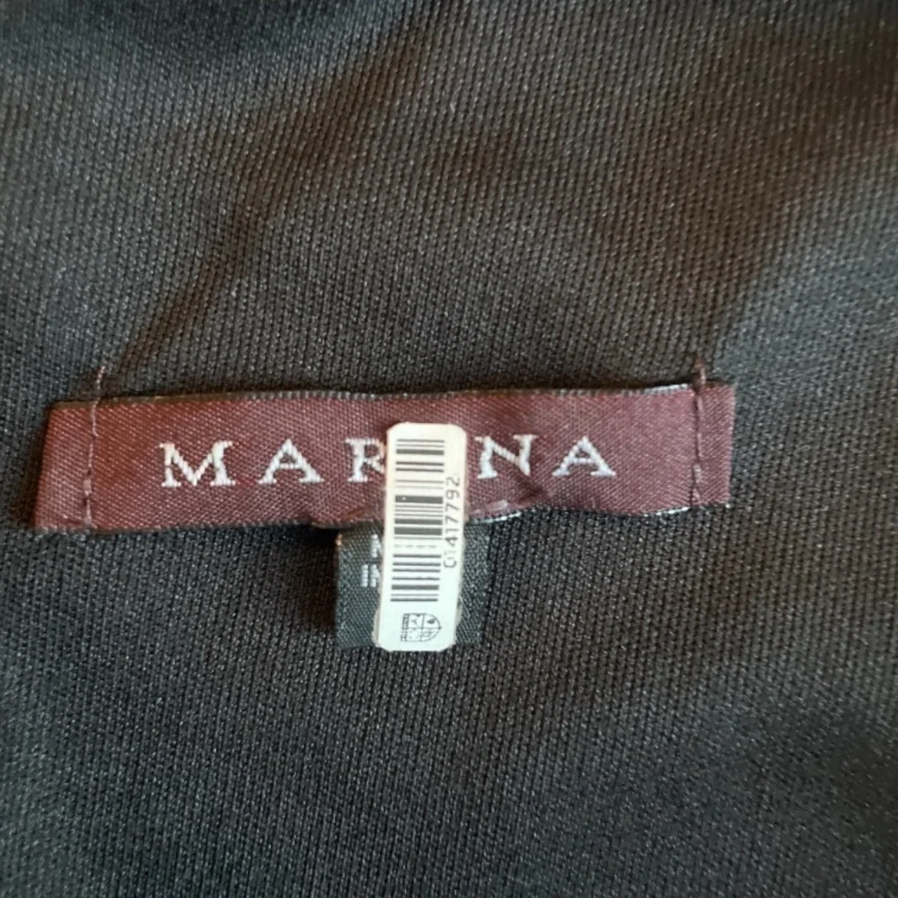 MARINA Sleeveless Black Dress size 6 - Picture 4 of 9